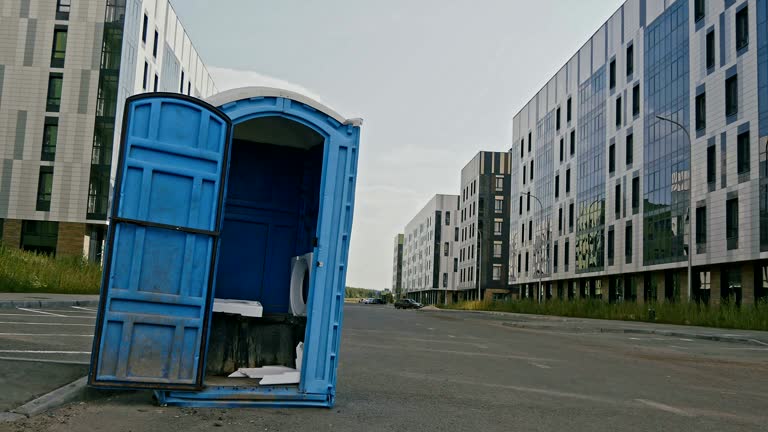 Best Portable Restroom Setup and Delivery  in Elizabeth City, NC